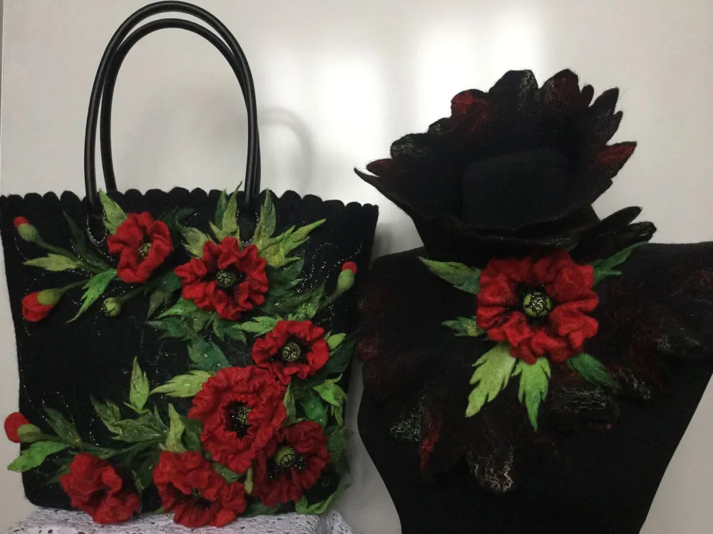 Handbag 