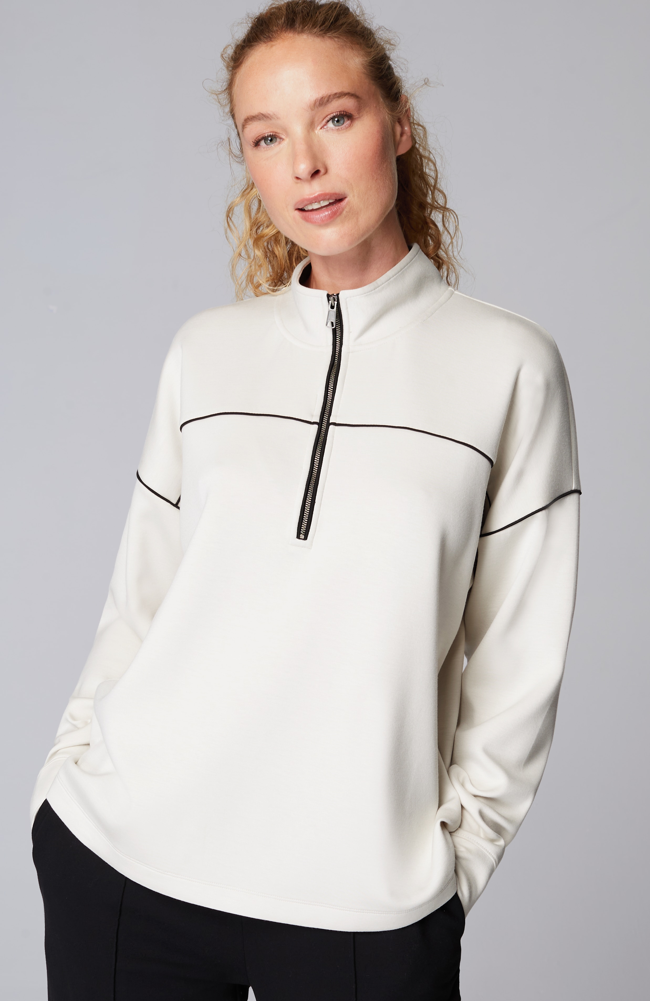 Fit Sleek Double-Knit Piped Quarter-Zip