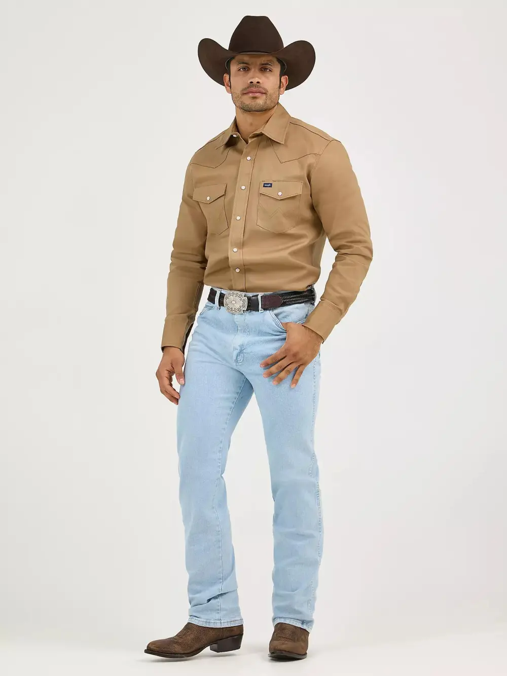 WRANGLER COWBOY CUT SLIM FIT ACTIVE FLEX JEANS IN BLEACH