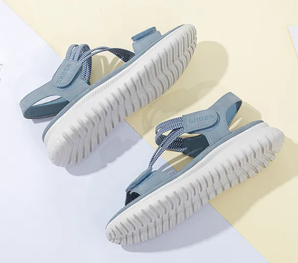2021 new low-heeled wedge casual sandals