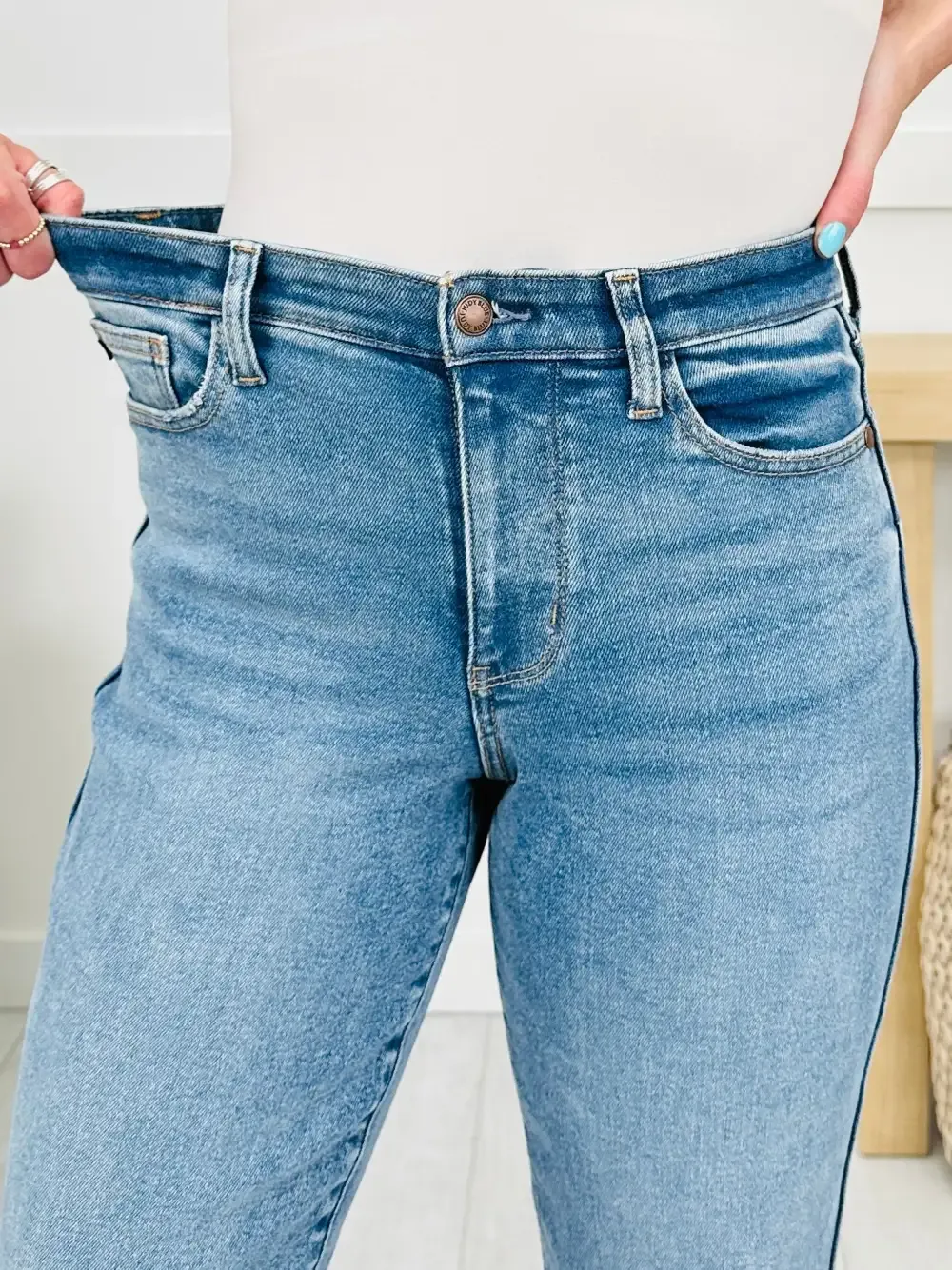 Judy Blue Don't Be Late Straight Leg Jeans