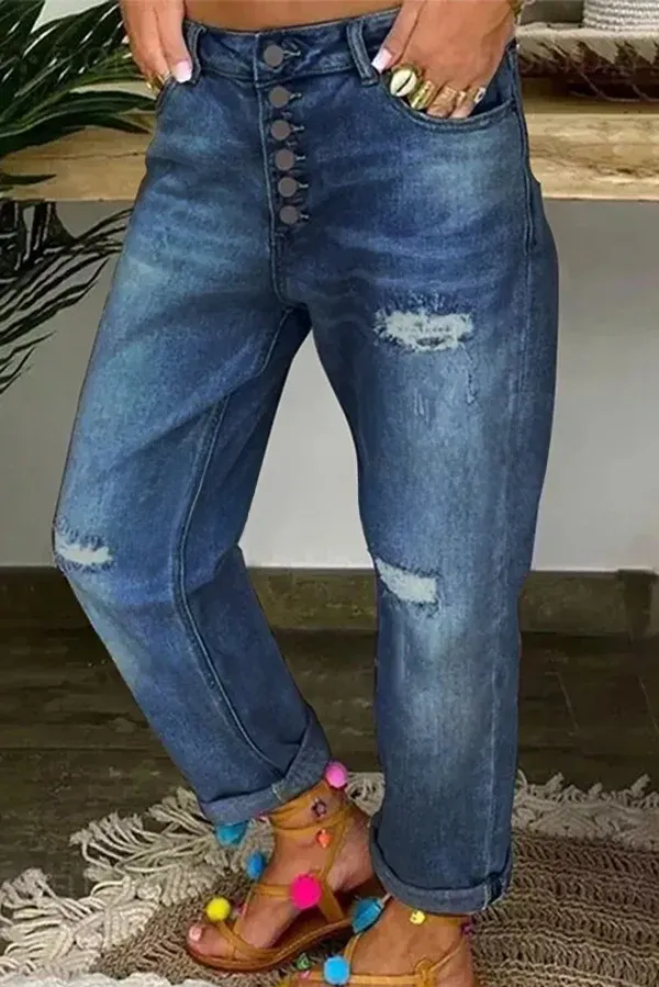 Casual Button Detailed Cut Out Distressed Jeans