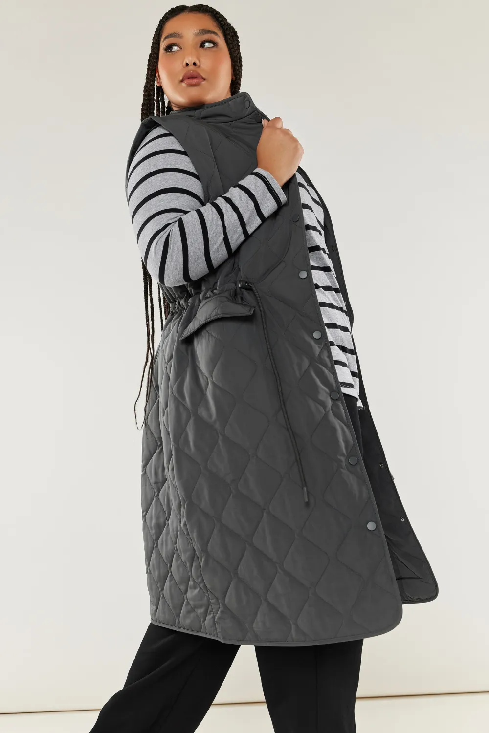 YOURS Curve Green Lightweight Quilted Midi Gilet