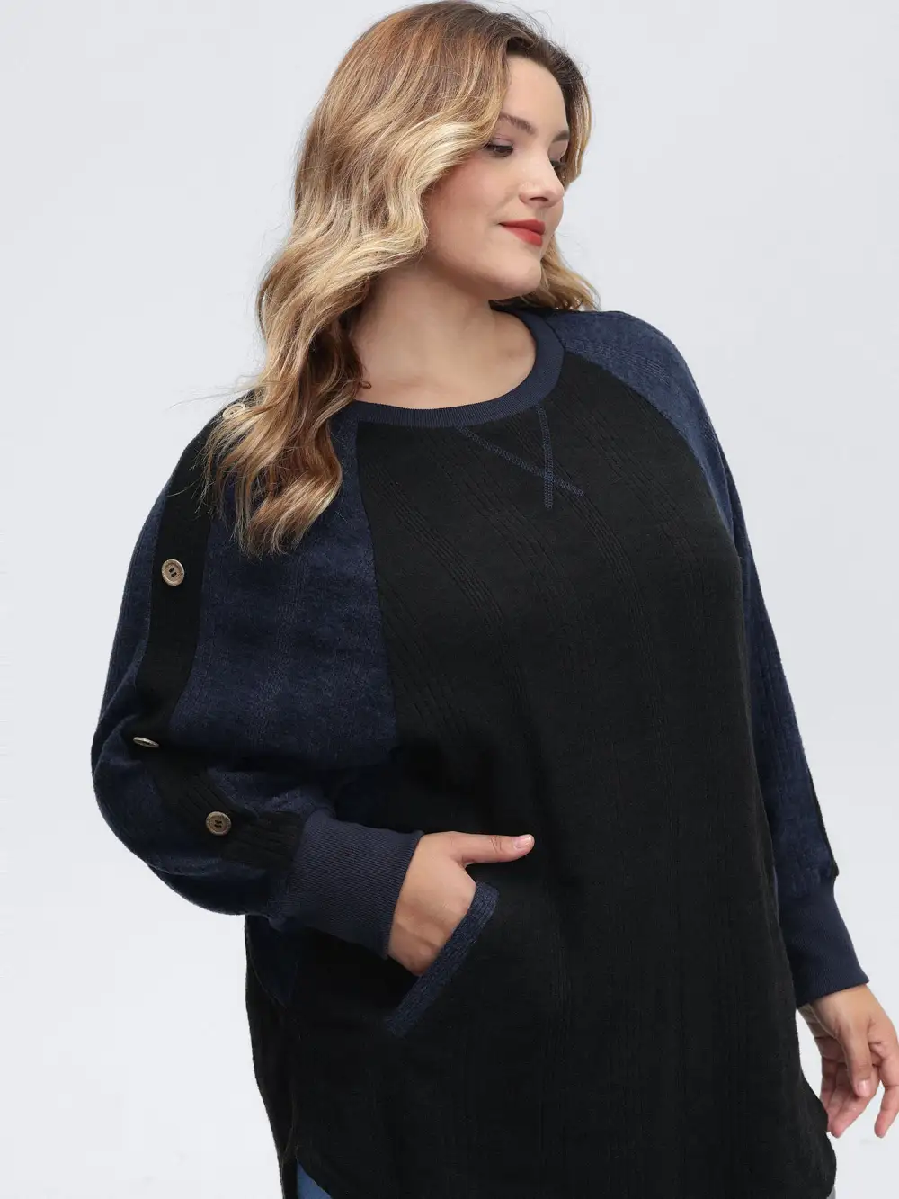 Color Contrast Raglan Sleeve Sweatshirt