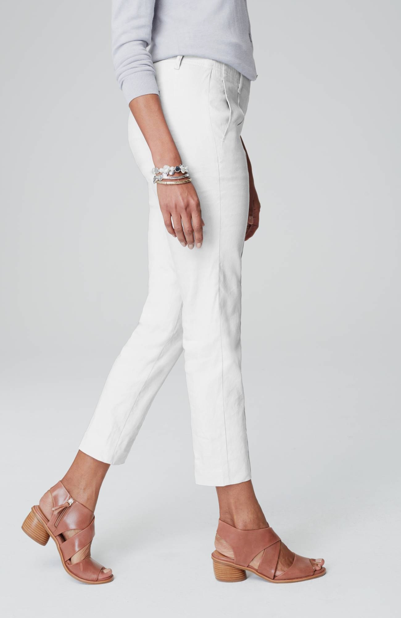 Pintucked Linen-Stretch Slim-Leg Pants
