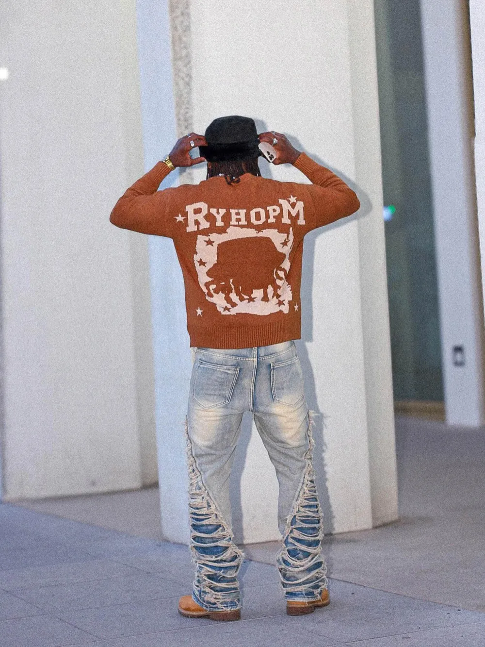 Ripped Double Straight Jeans - 2007