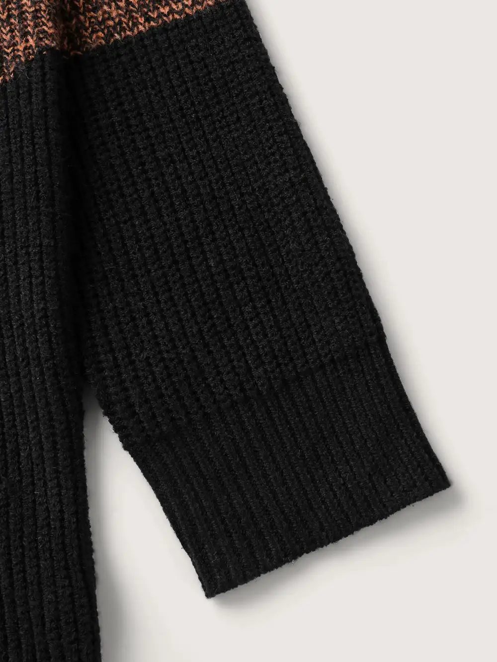 Blended Yarn Colorblock Hooded Pullover