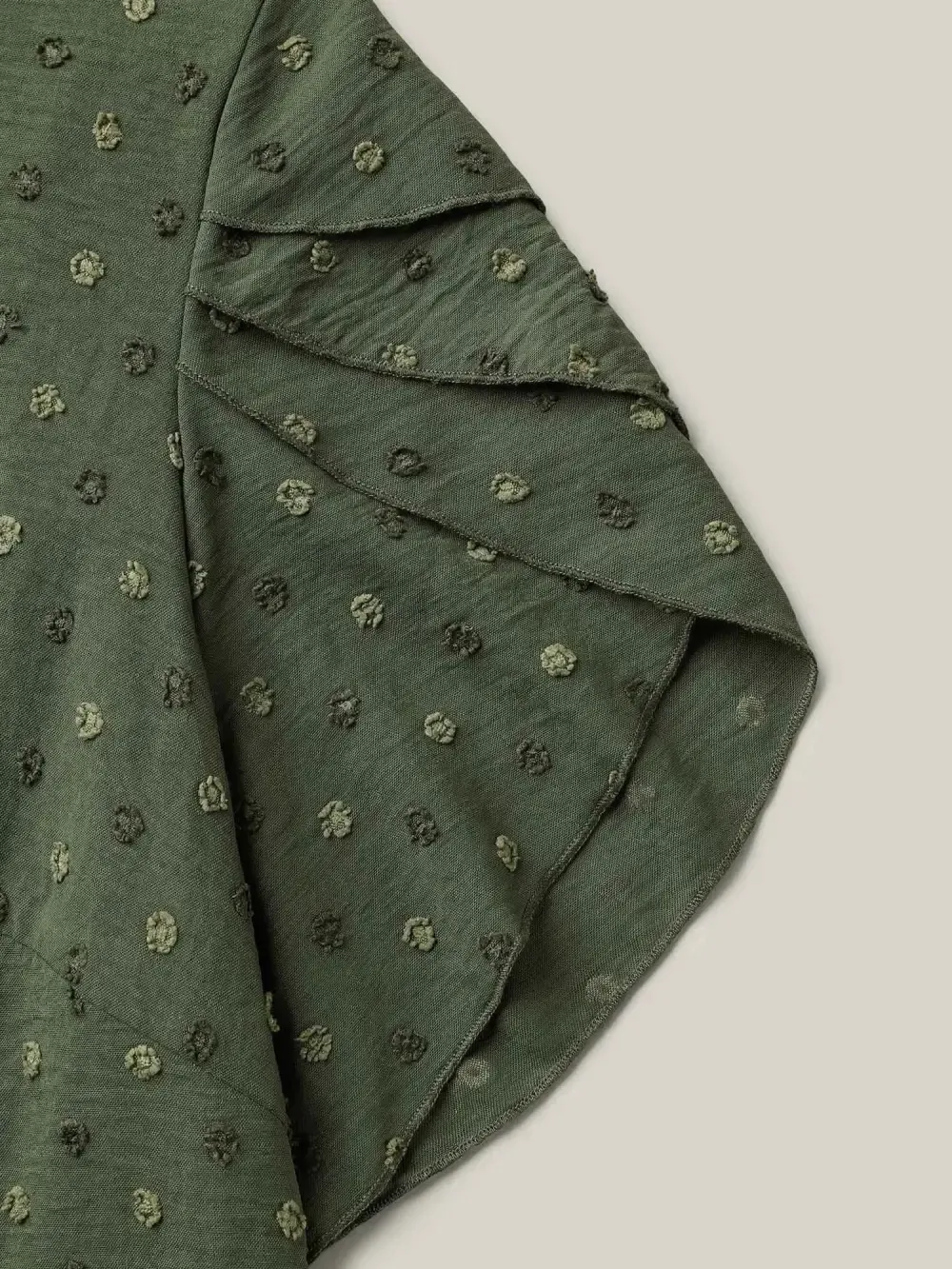 Textured Color Contrast Petal Sleeve Blouse