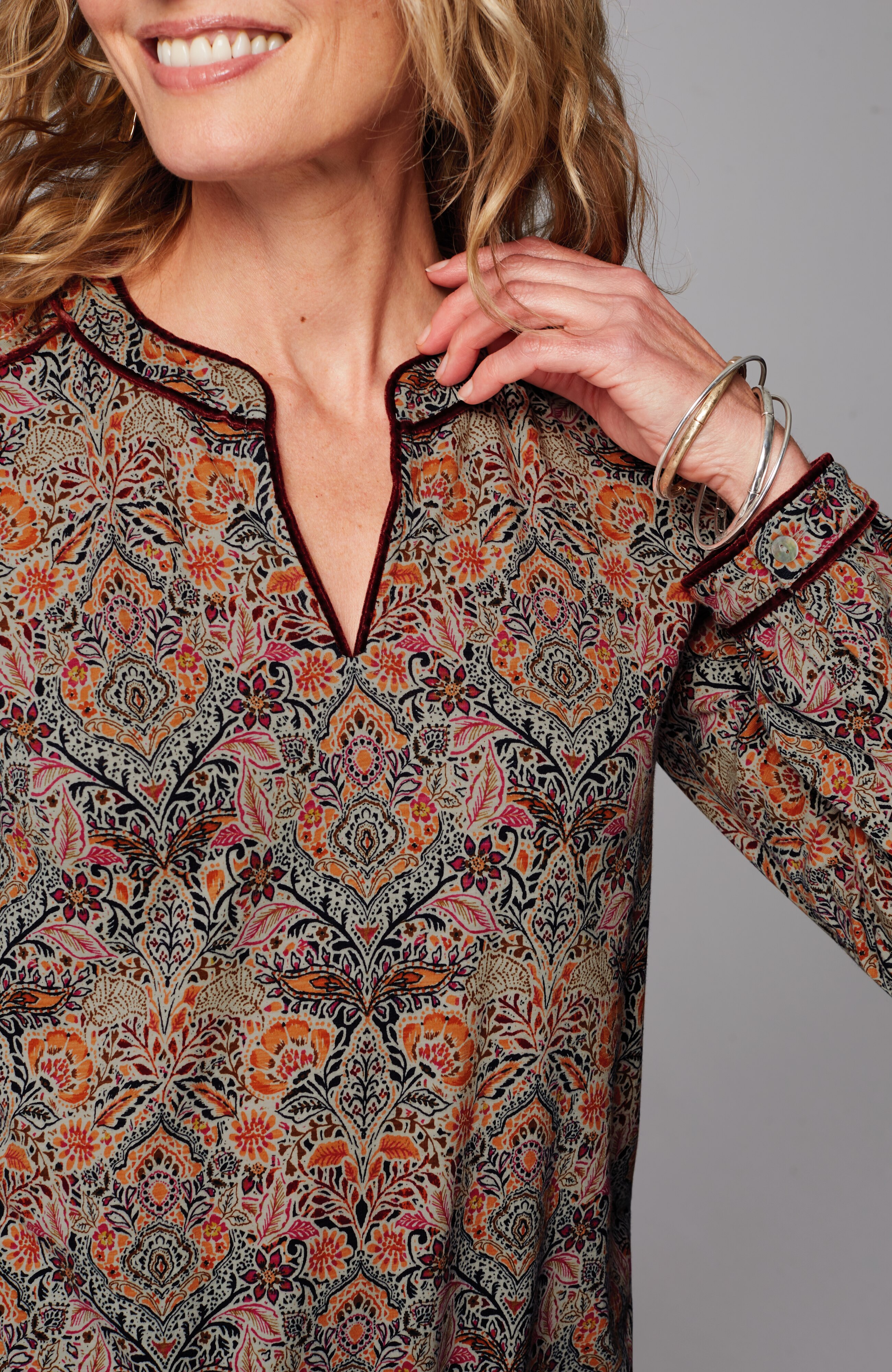Velvet-Piped Top