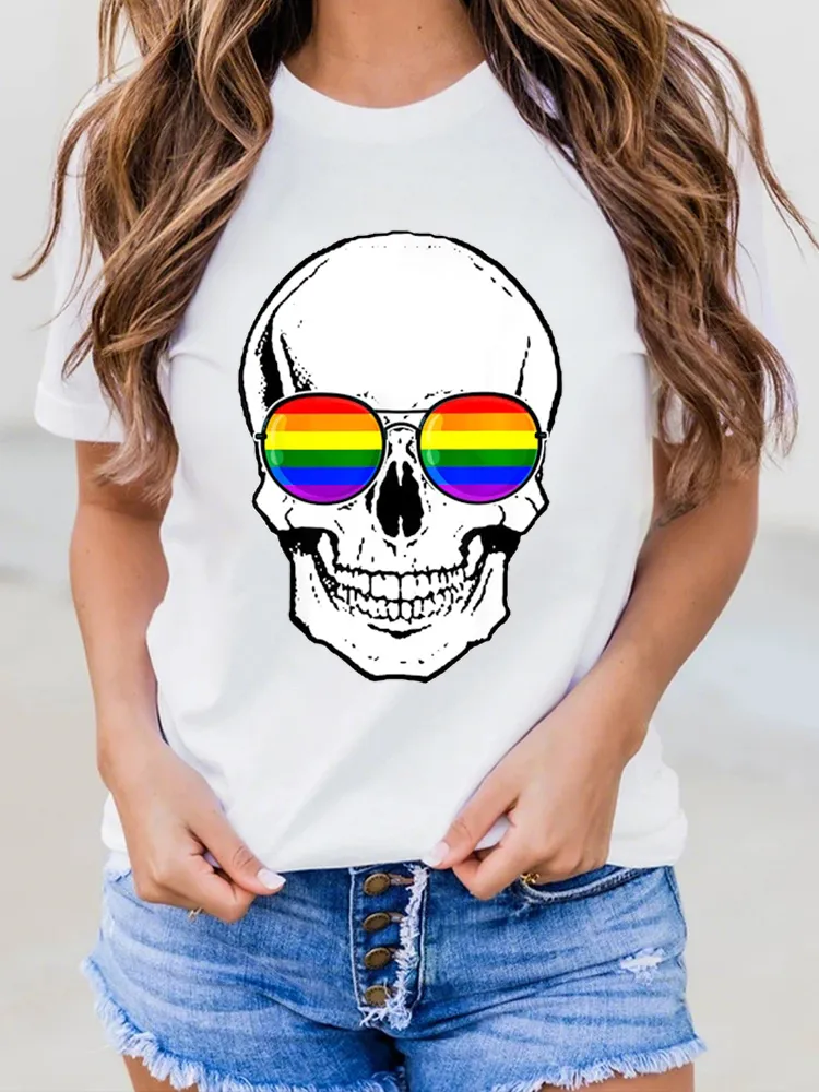 Women'S Gay Pride LGBT Skull With Rainbow Sunglasses T Shirt