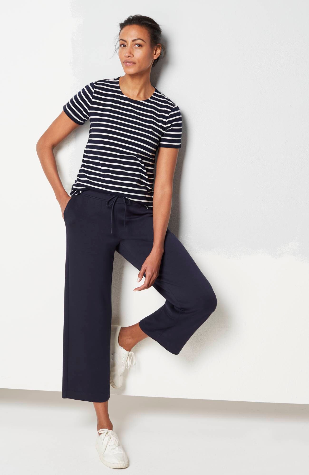 fit progress pima-stretch shirttail tee