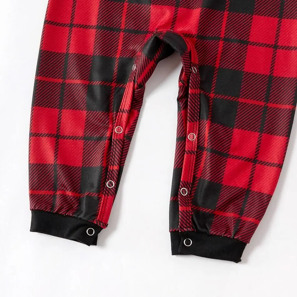 Christmas Black-Red Plaid Family Matching Pajamas Set (with Pet Dog Clothes)
