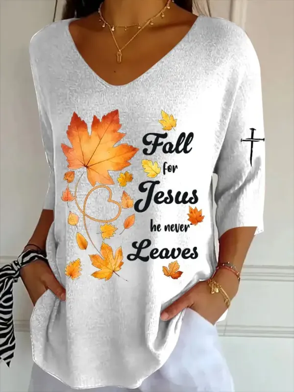 Women's Fall For Jesus He Never Leaves Print T-Shirt