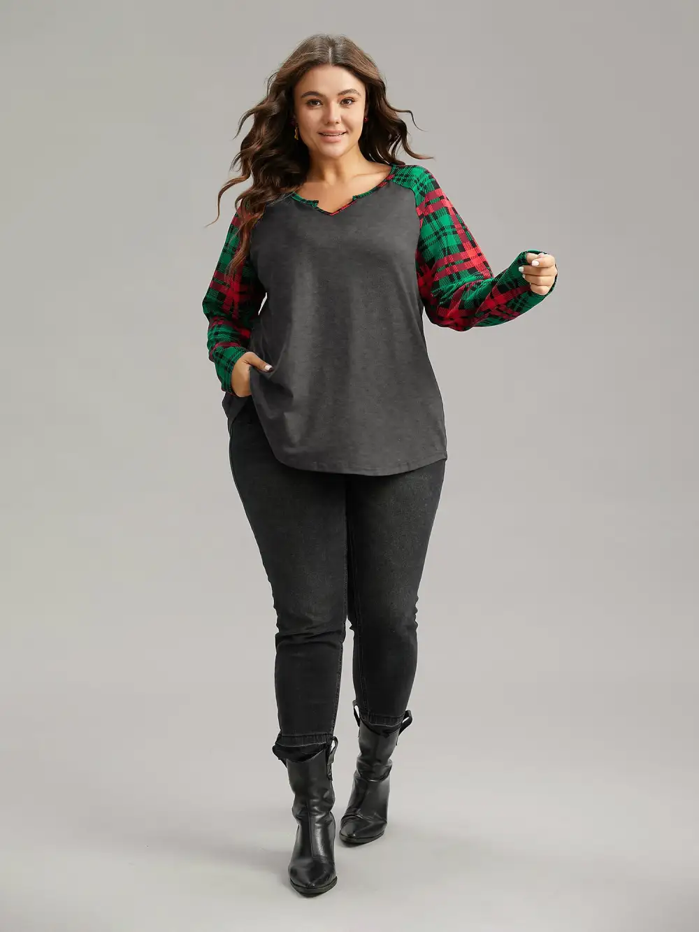 Plaid Contrast Notched Raglan Sleeve T-shirt