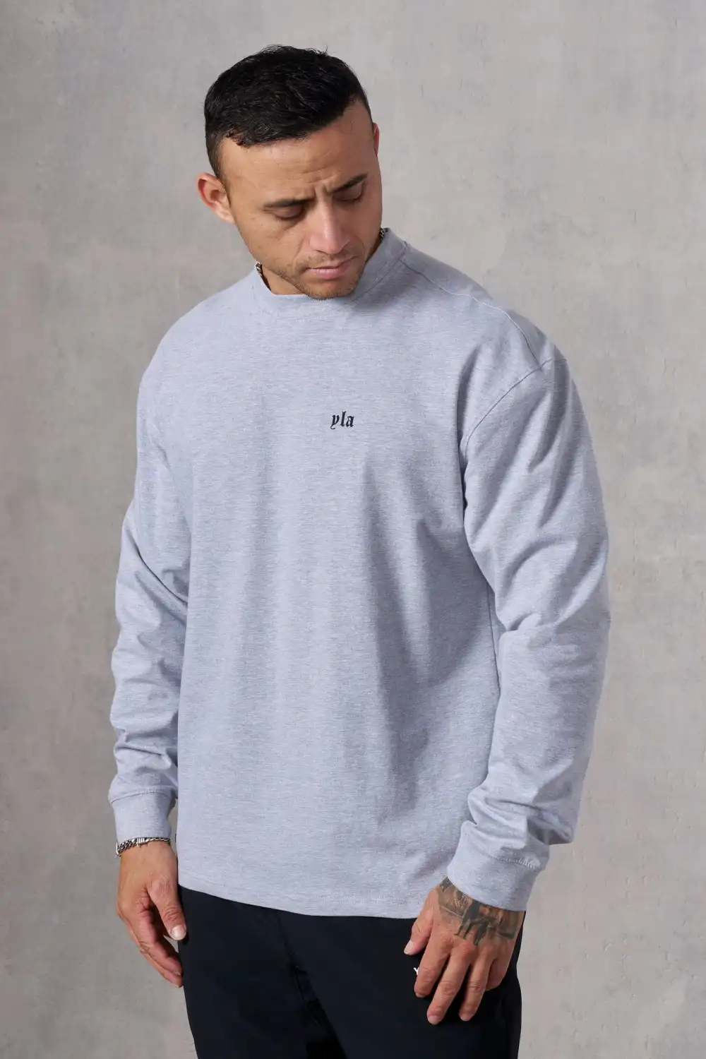8008 - Minimal Longsleeves