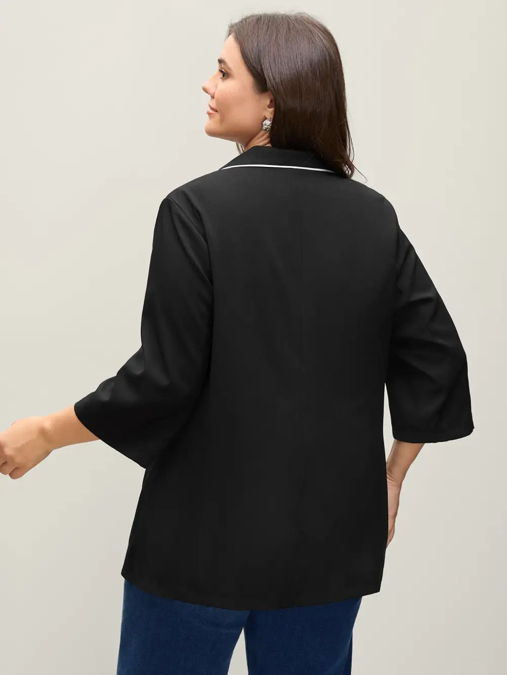 Contrast Pockets Three-Quarter Sleeve Blazer
