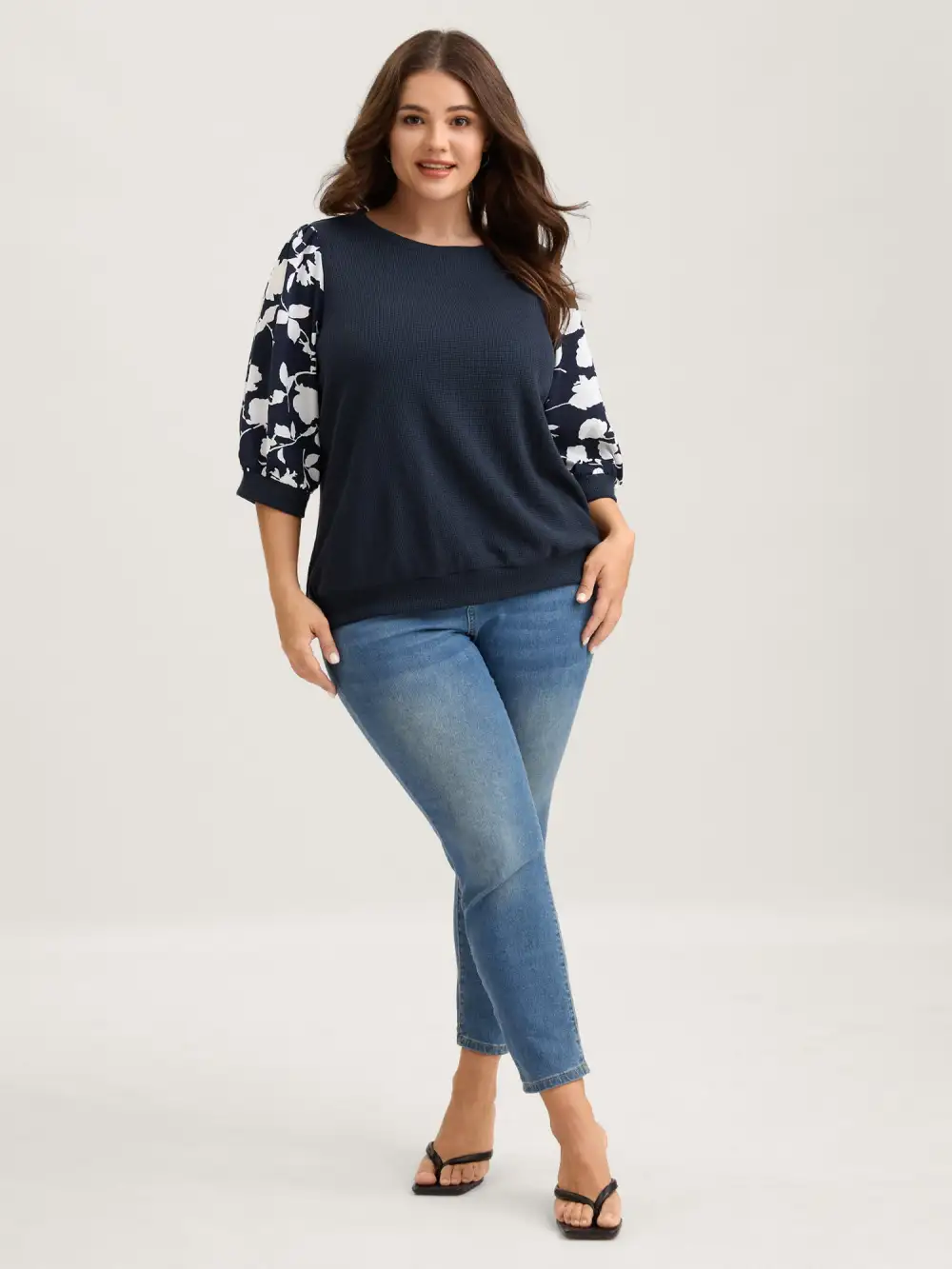 Textured Floral Puffy Sleeve Sweatshirt