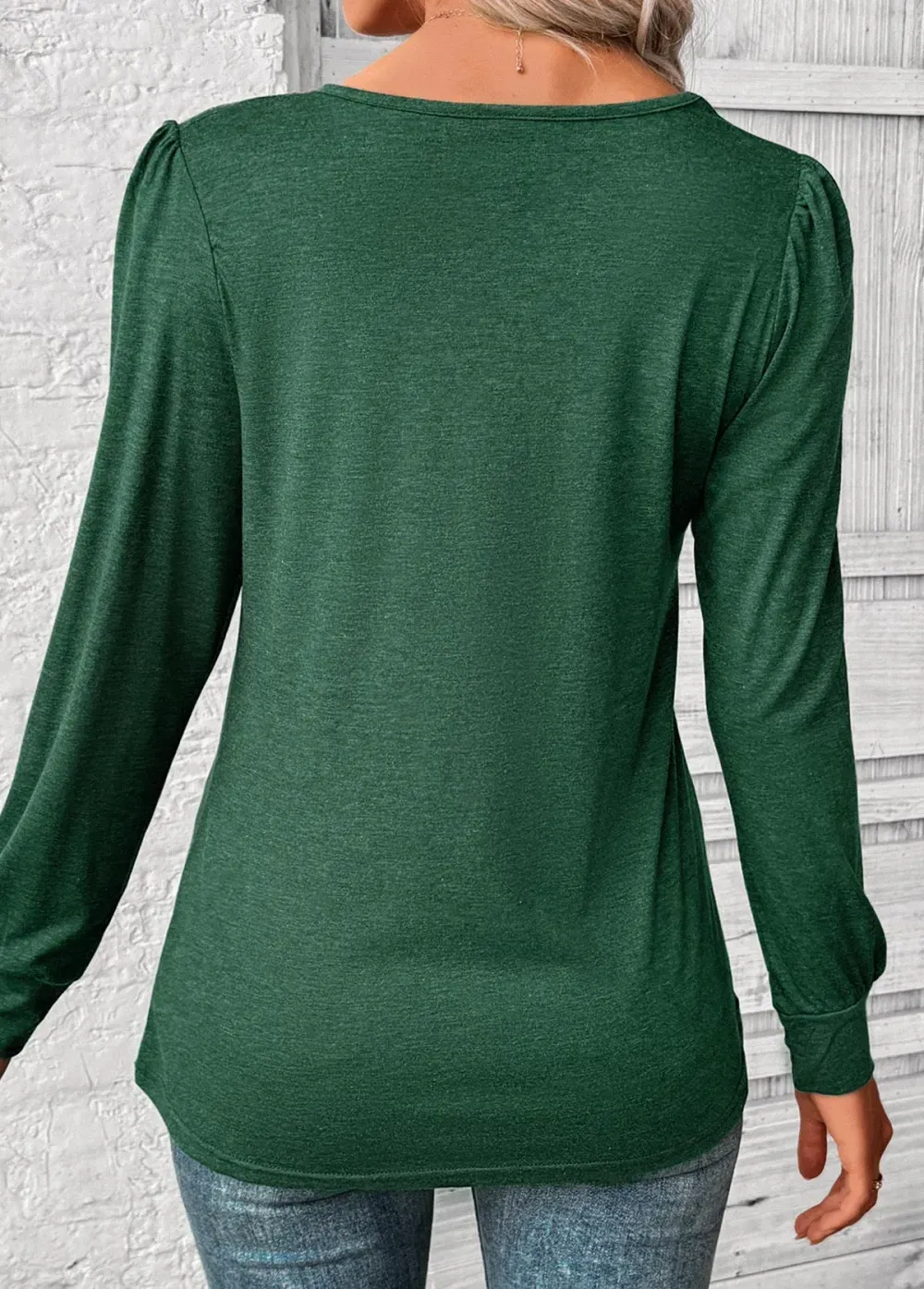 Green Long Sleeve Round Neck T Shirt