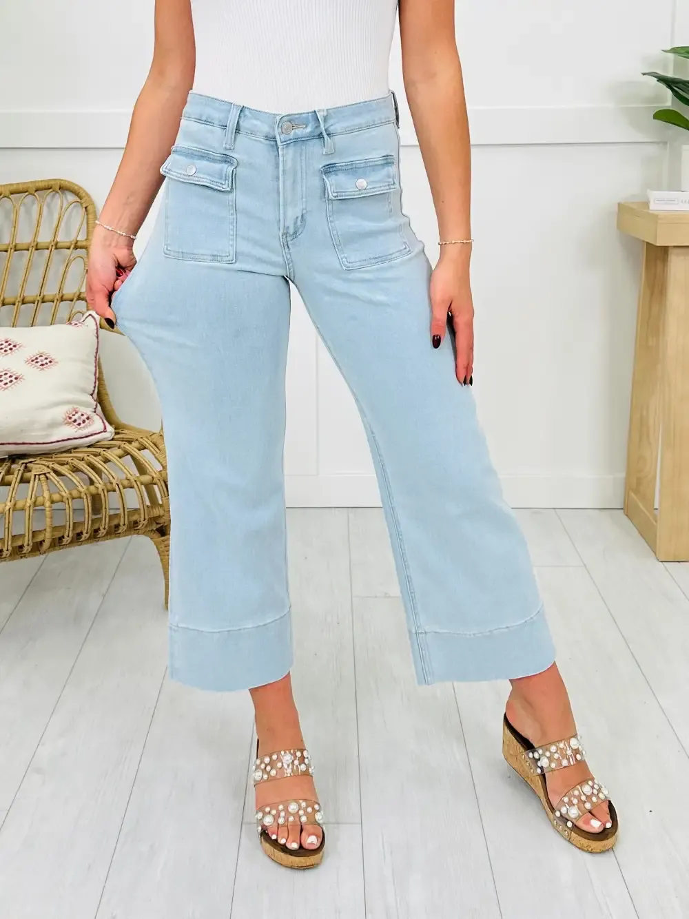 Mica Step Into Style Cropped Wide Leg Jeans