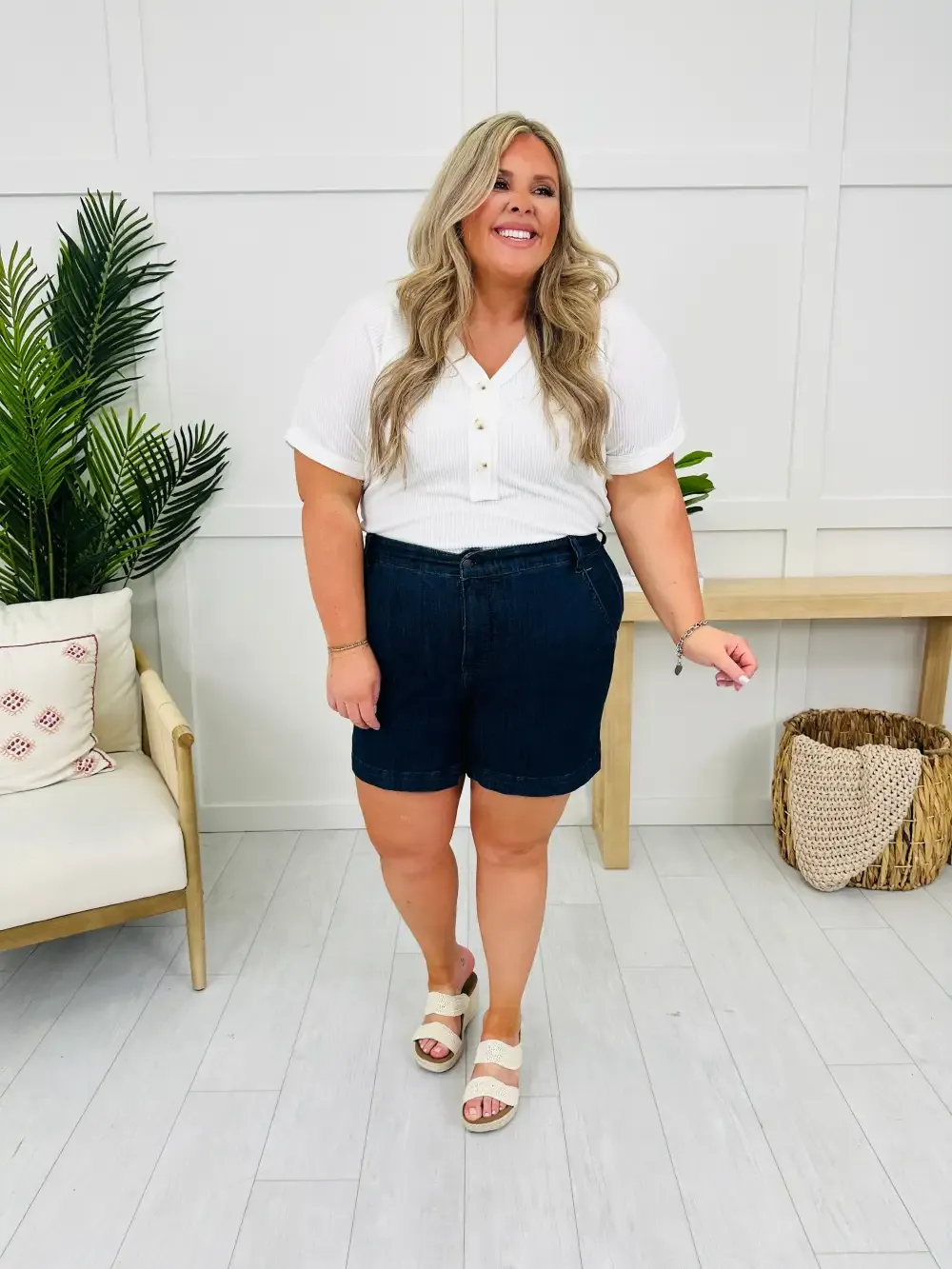 Judy Blue Short and Sweet Trouser Shorts