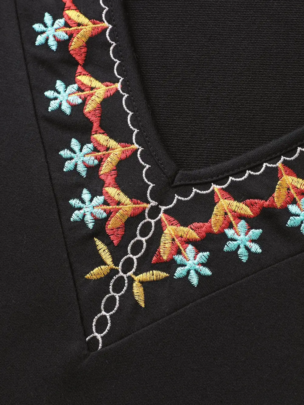 Floral Embroidery Mesh V-Neck Sweatshirt