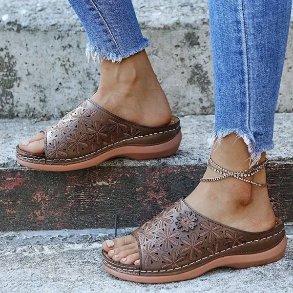 Leather Embroidery Women Sandals