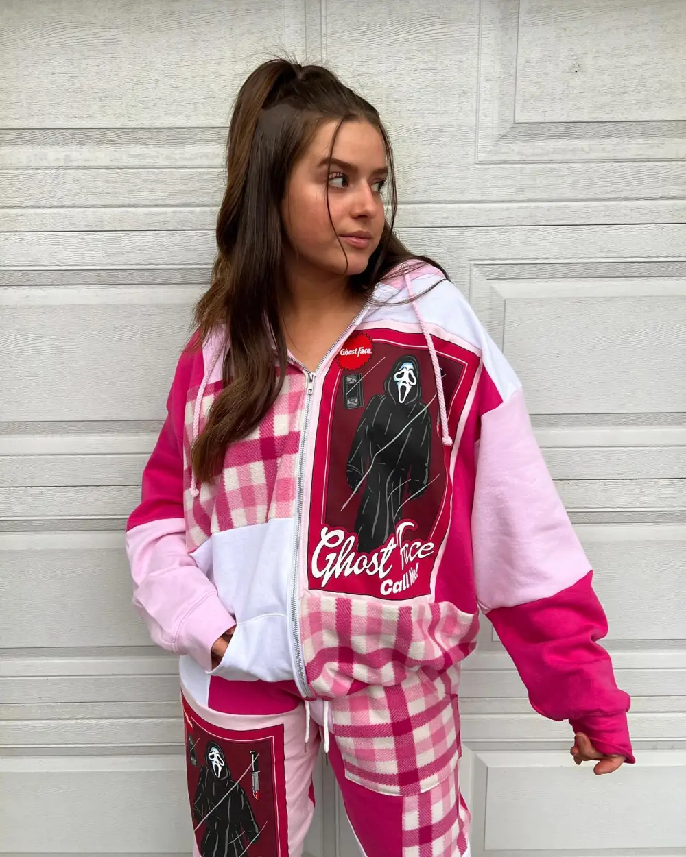 Pink 2 piece set tops and bottoms how perfect and cozy piece for your Halloween day