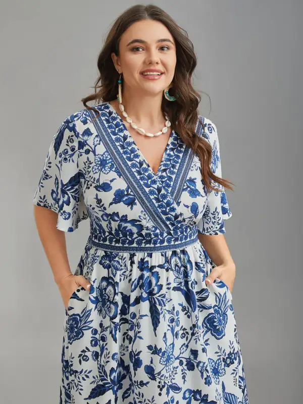 Floral Print Wrap-Neck Pocket Midi Dress