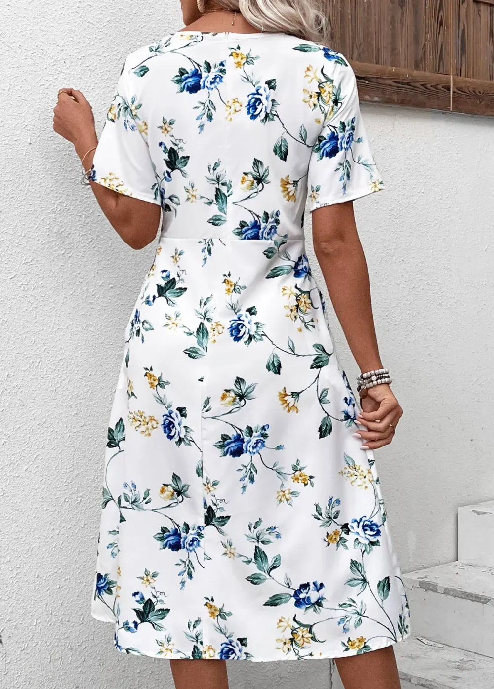 White Floral Print Short Sleeve Round Neck Dress