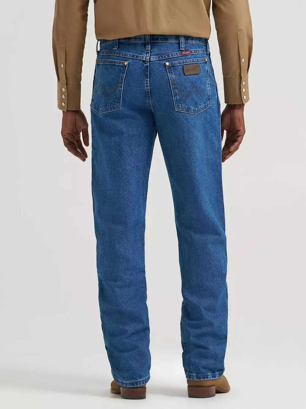 WRANGLER COWBOY CUT RELAXED FIT JEAN IN PREWASHED INDIGO