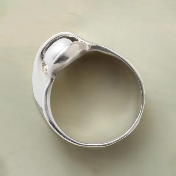 Pearl'S Nest Ring