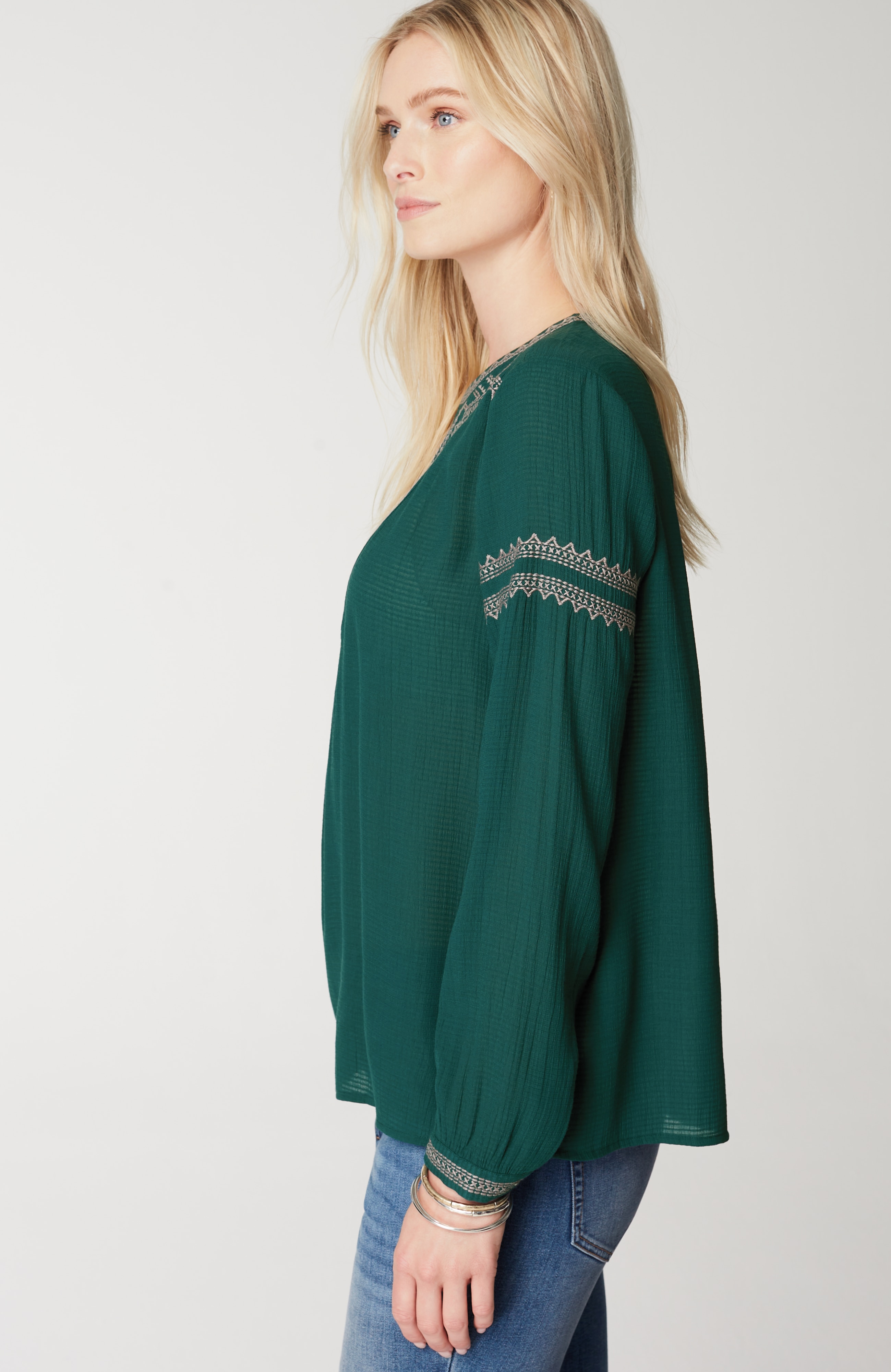 Embroidered Pullover Textured Top
