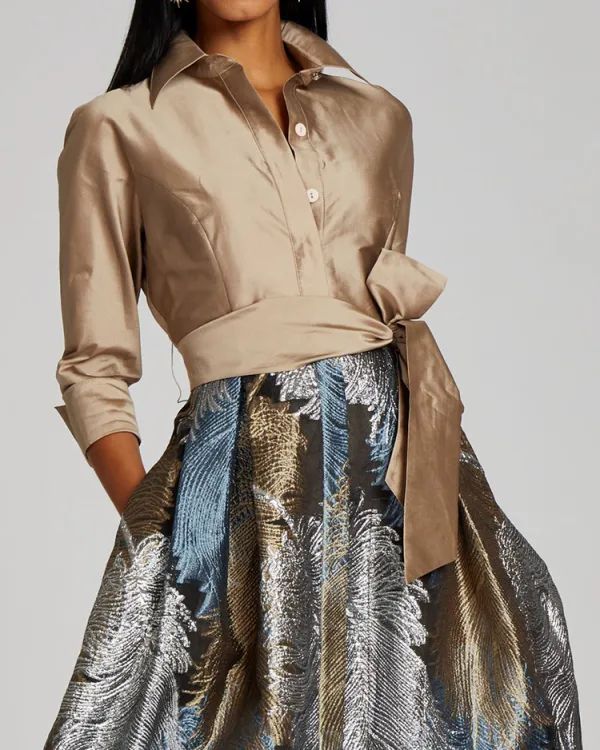 Contrasting maxi dress shirt collar