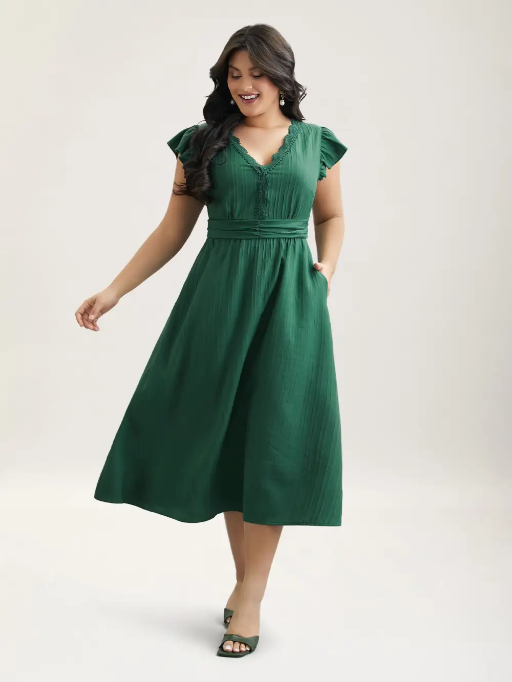 Lace Trim Stitch Textured Waist-Defined Midi Dress