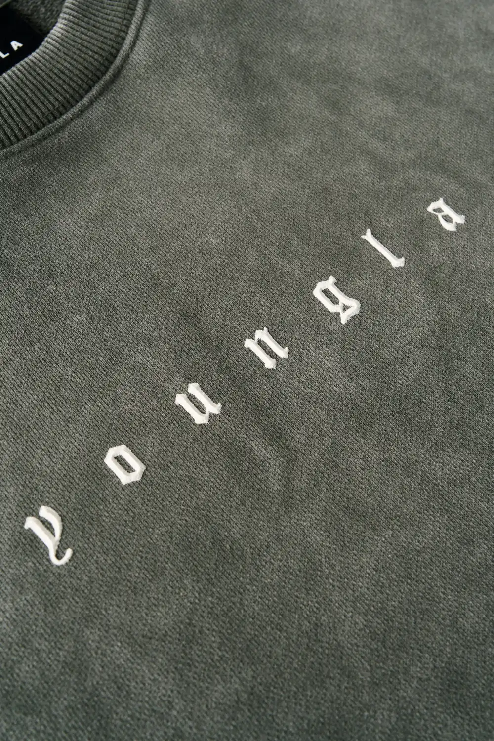5099 - Love Sets - Crewnecks