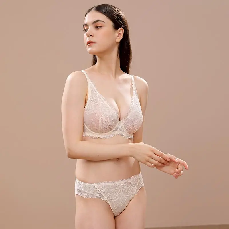 Sexy Sheer Lace Contour Plunge Bra® Support Everyday