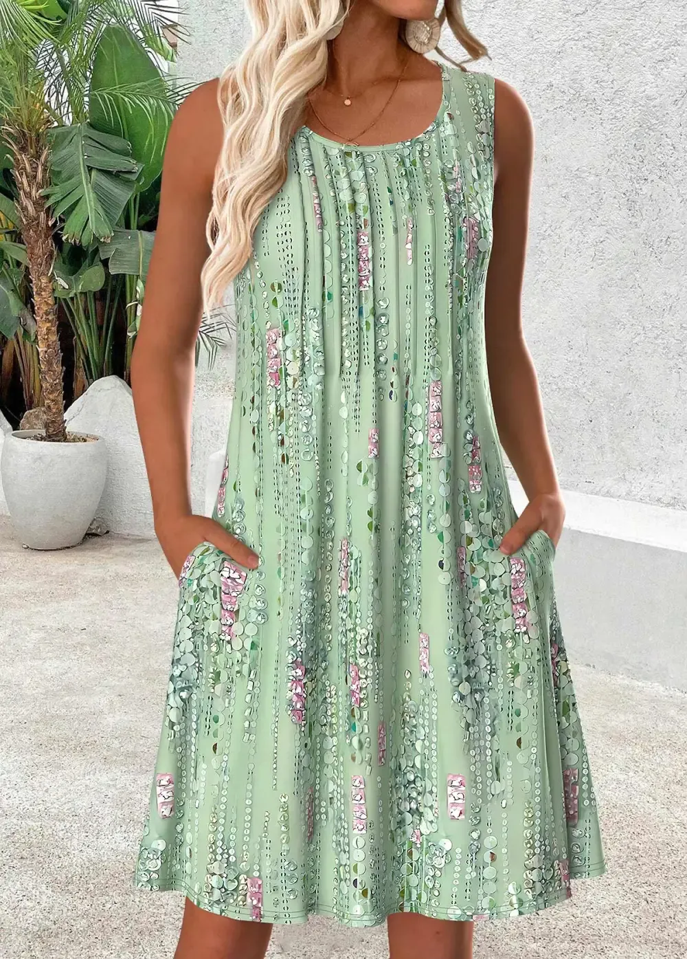 Light Green Short Sleeveless Scoop Neck Dress