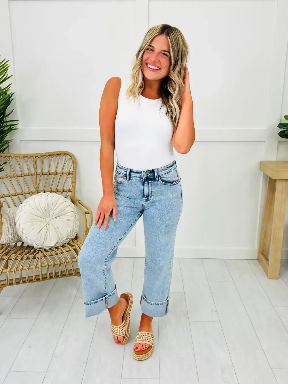 Judy Blue Caught Feelings Straight Fit Jeans