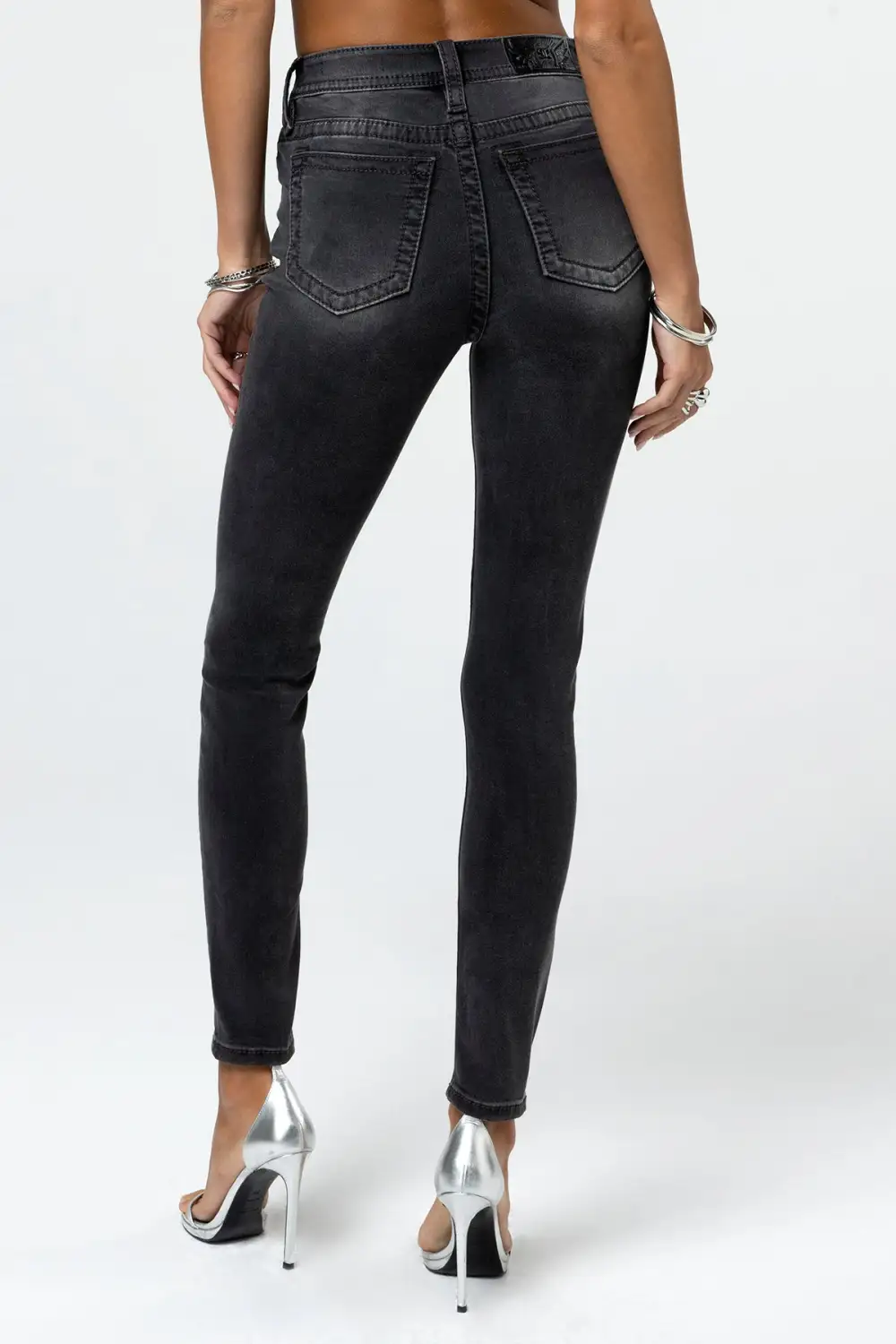 Noir Jane Skinny Jeans