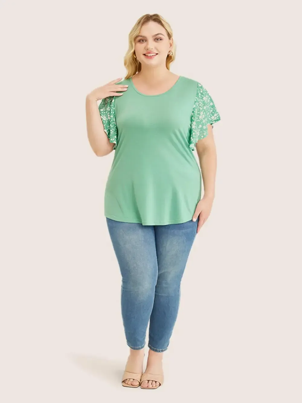 Ditsy Floral Ruffle Sleeve Round Neck T-shirt