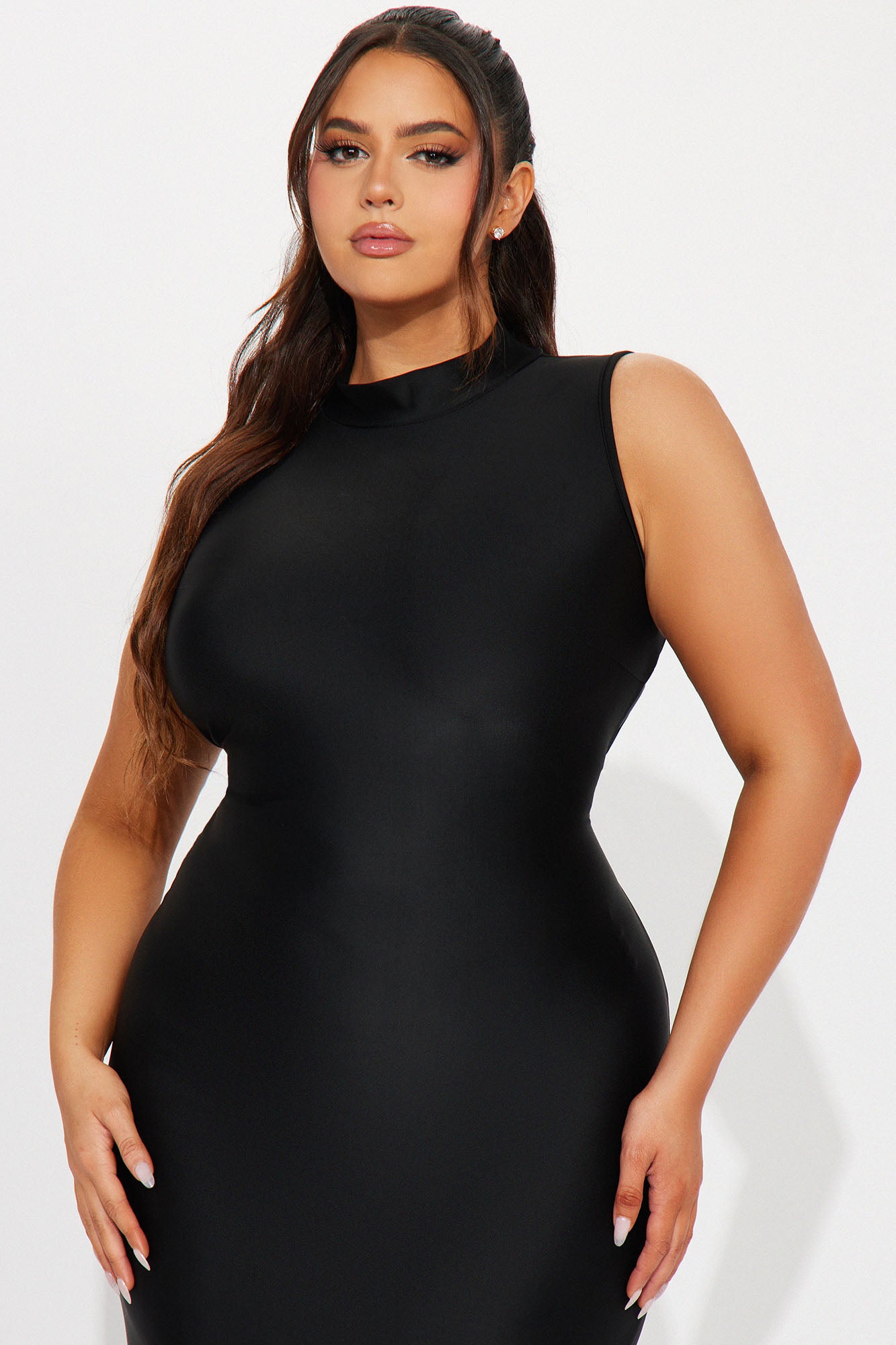 Barcelona Backless Maxi Dress - Black