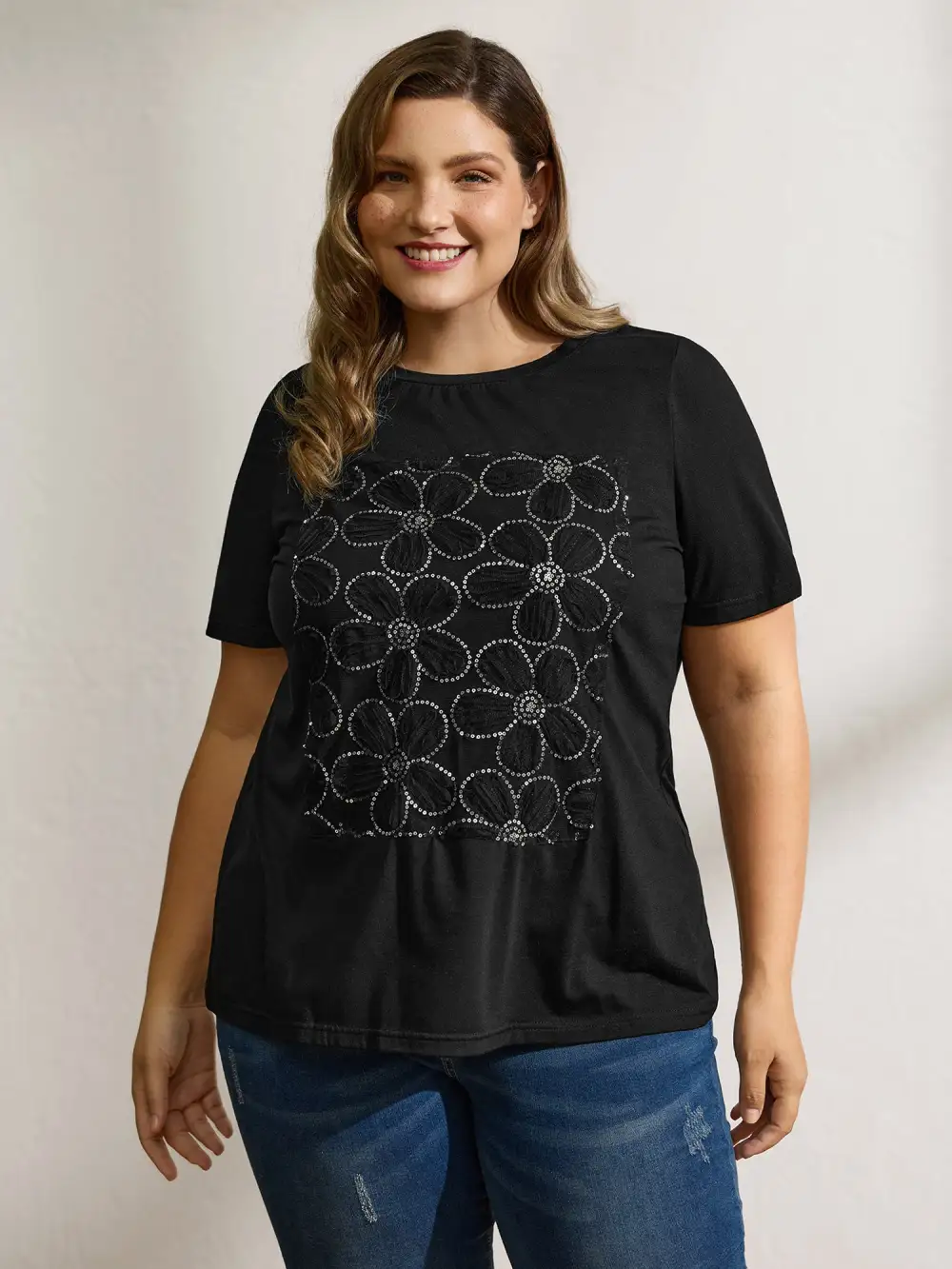 Shimmery Floral Pattern Round Neck T-Shirt