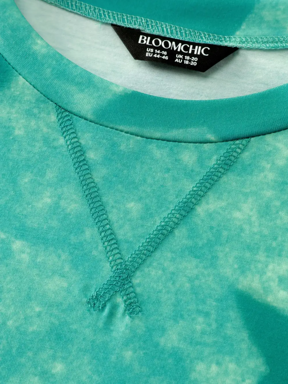 Color Gradient Star Print Relaxed-Fit T-Shirt