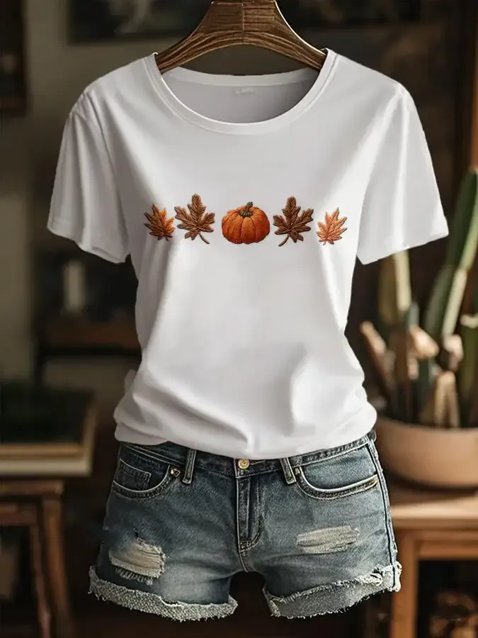 Women's Casual Retro Autumn Pumpkin Maple Leaf T-shirt