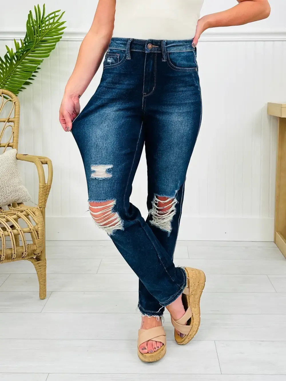 Judy Blue On Top Of The Trend Straight Jeans