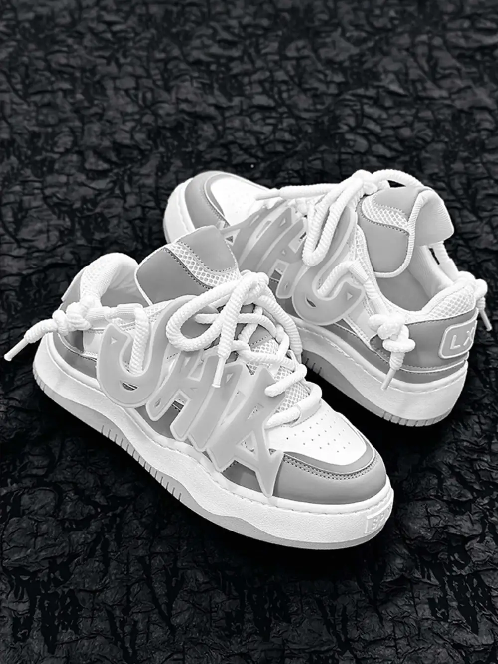 Street Versatile Luminous Fluorescent Boardshoes - 1803