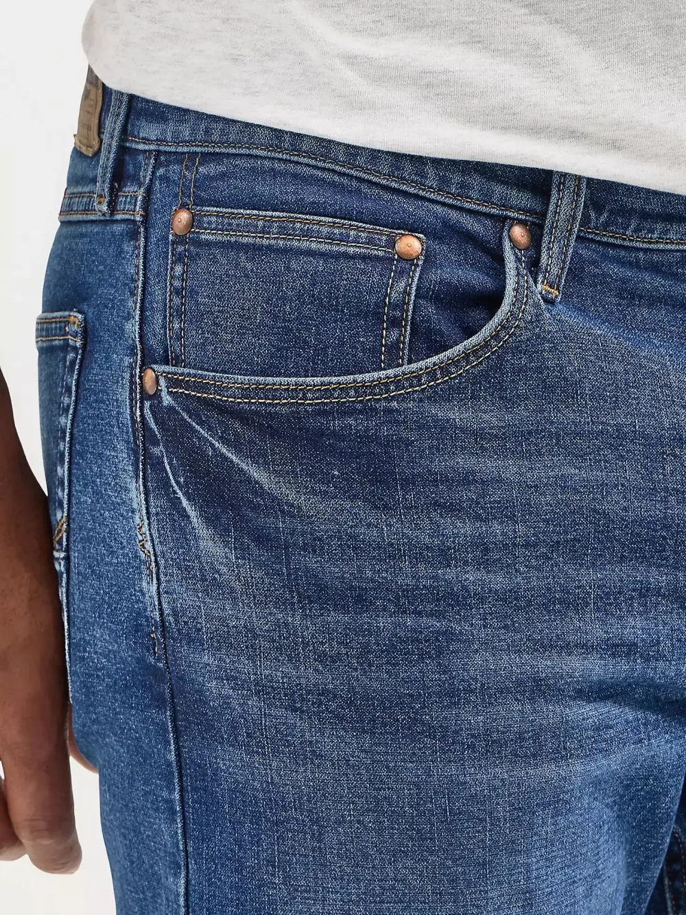 WRANGLER MEN'S FIVE STAR PREMIUM FLEX RELAXED FIT BOOTCUT JEAN IN LIVINGSTON