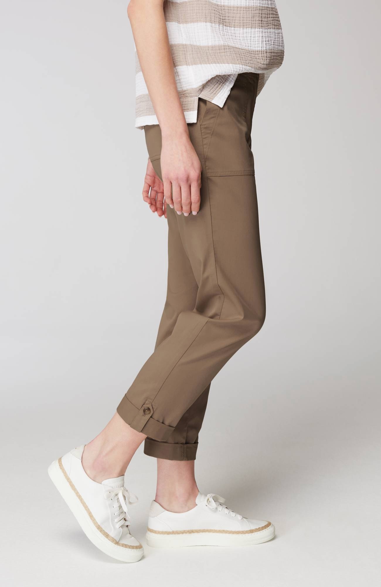 Pima-Stretch Straight-Leg Chino Pants