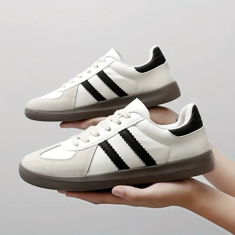 Stylish Women's Casual Sneakers - Ultra-Lightweight, Breathable, Lace-Up Low Tops with Soft, Grip-Enhancing Rubber Sole for Year-Round Comfort and Versatility