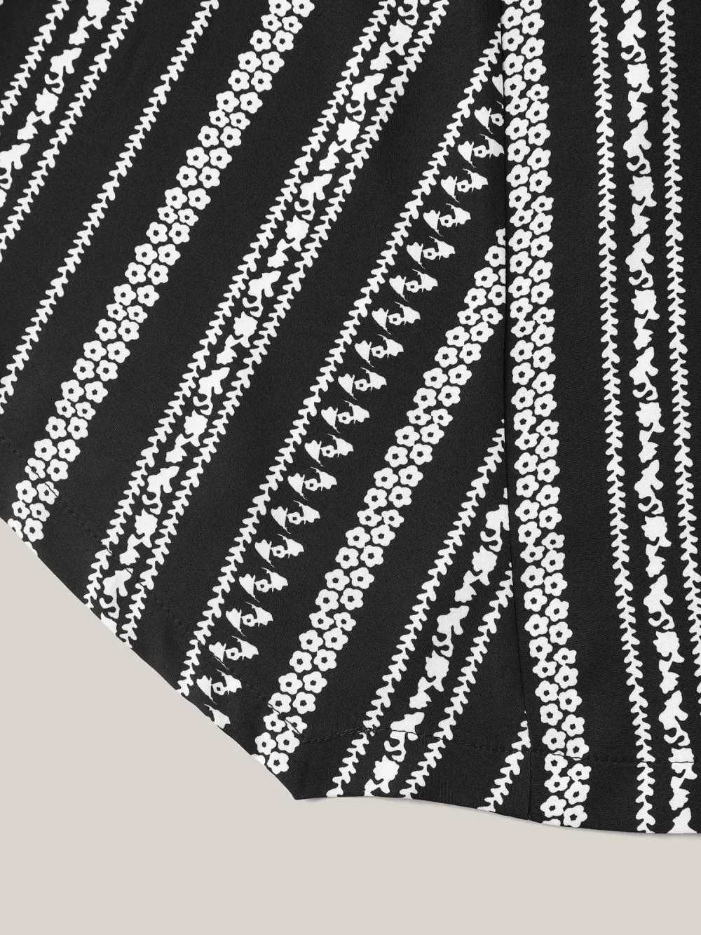 Striped Overlap Print Curvy Hem Blouse